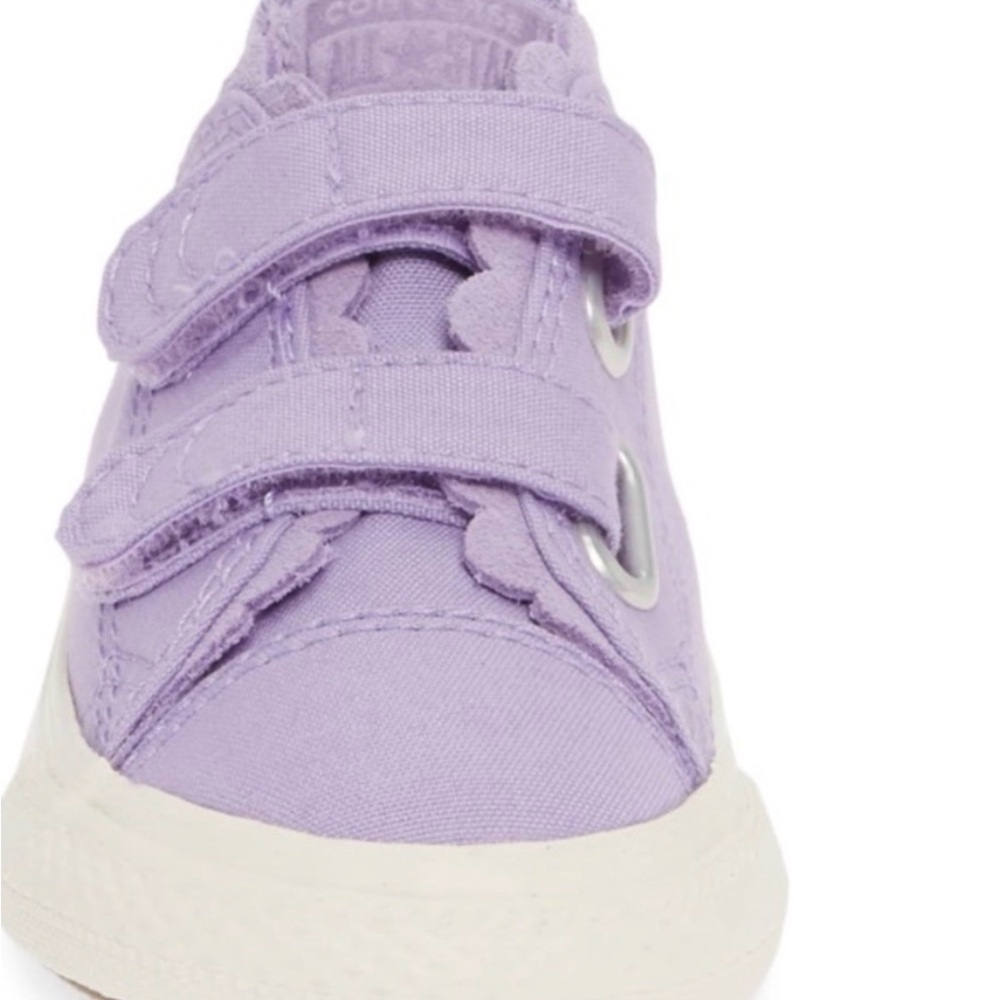 Converse Kids Lilac Sneakers